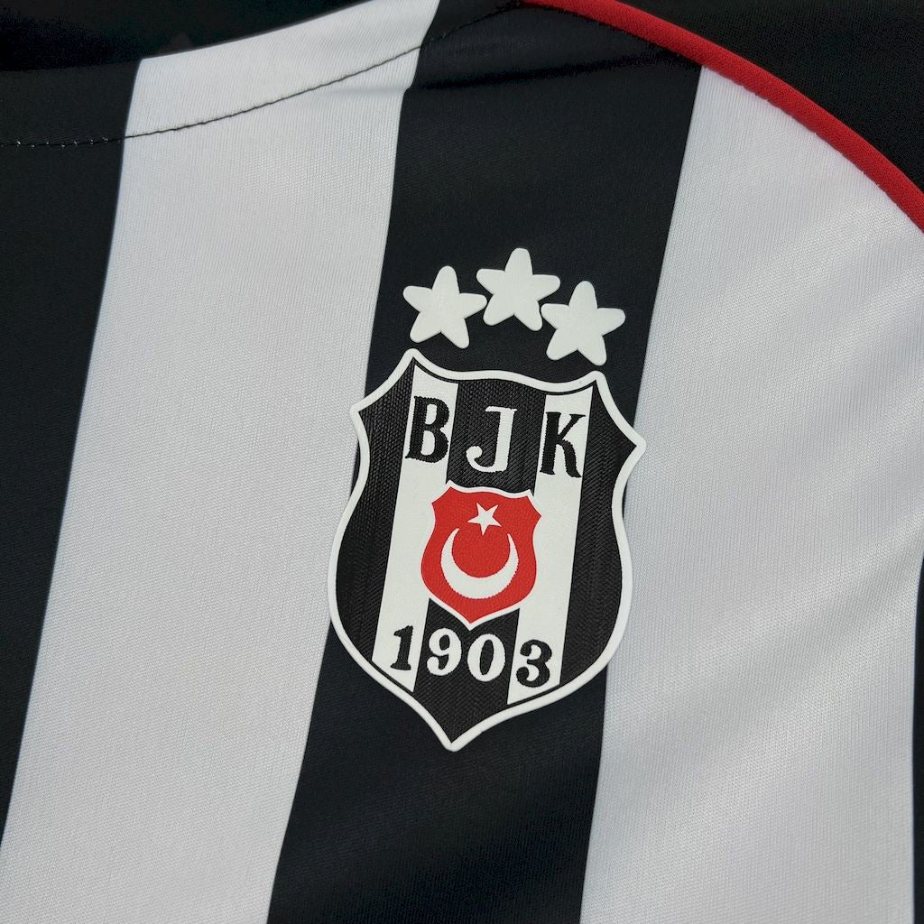 Camisola Besiktas Alternativa 2025/26