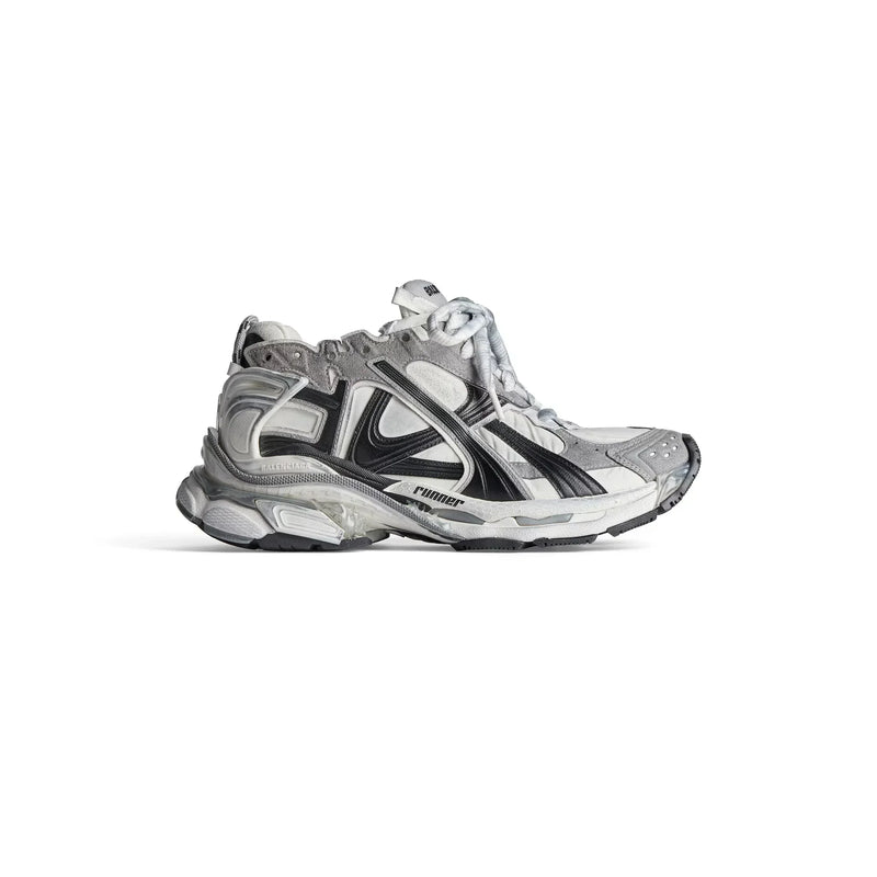 RUNNER