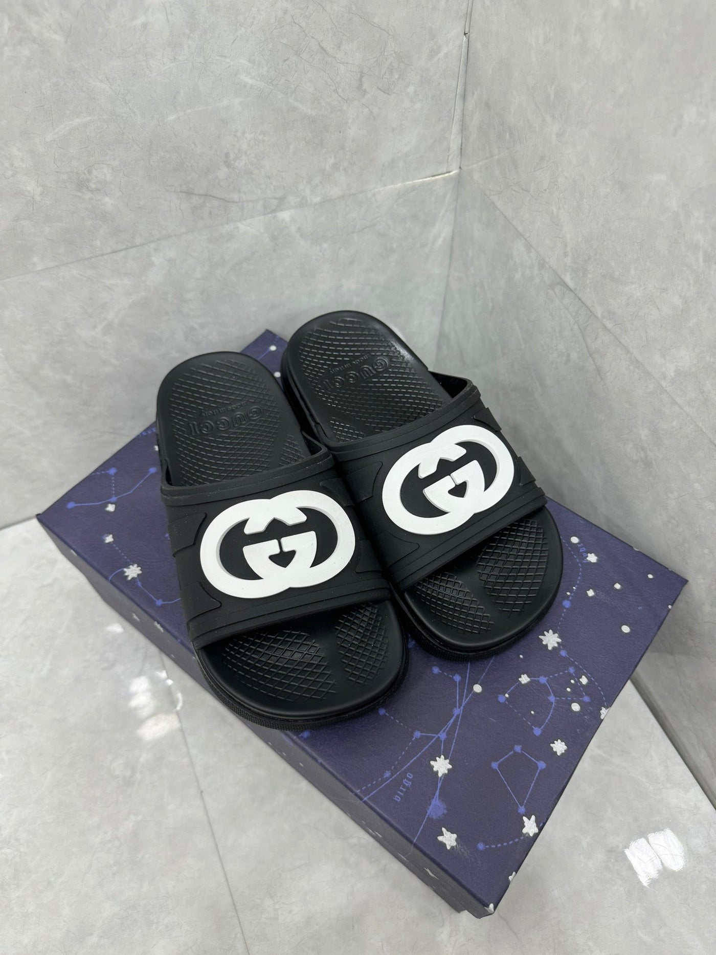Slippers