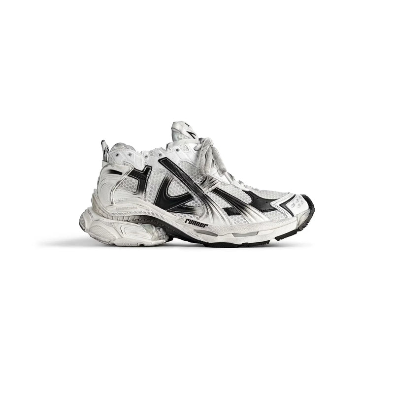 RUNNER