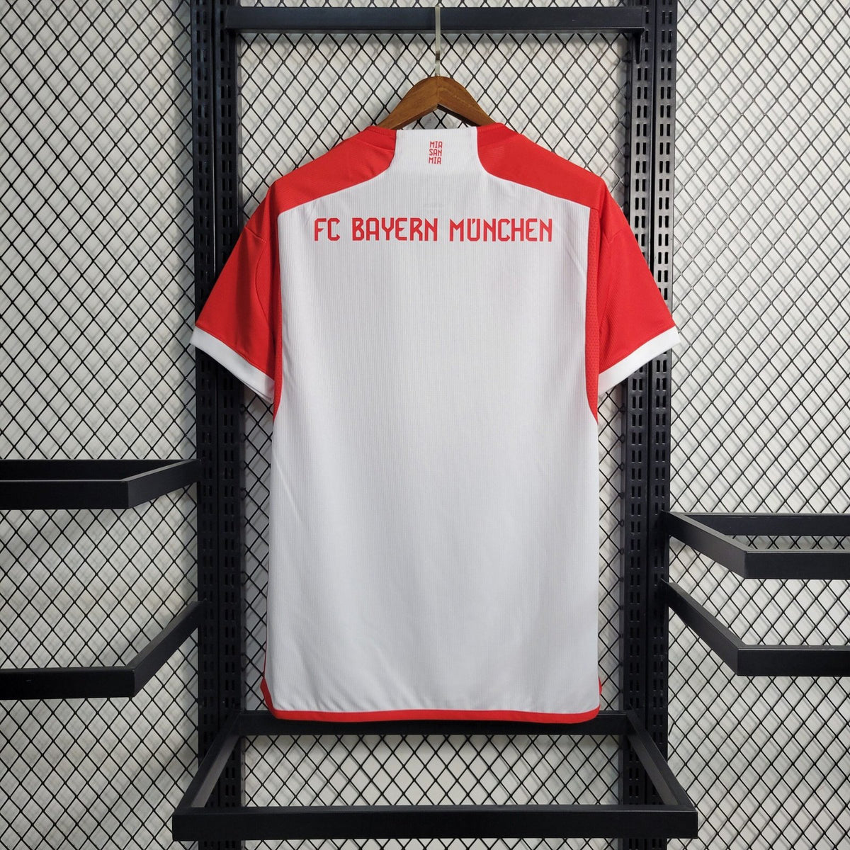 Camisola Bayern Munique Principal 2023/24