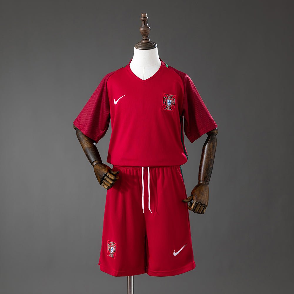 Kit Criança Portugal Principal 2016