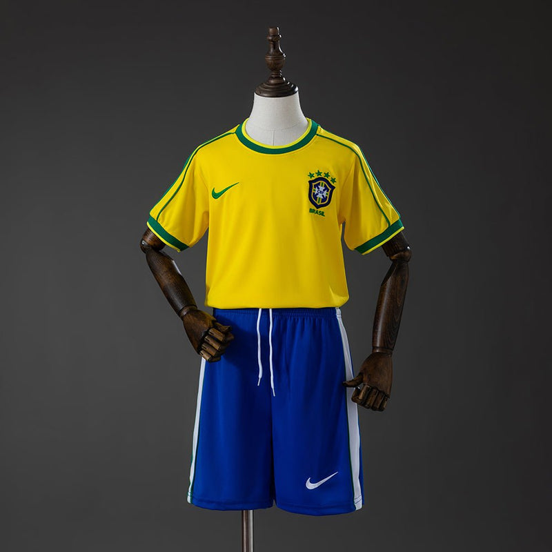 Kit Criança Brasil Principal 1998