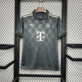 Camisola Bayern Munique Oktoberfest 2024