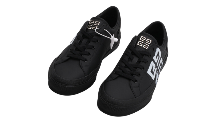 BLACK DARK WHITE