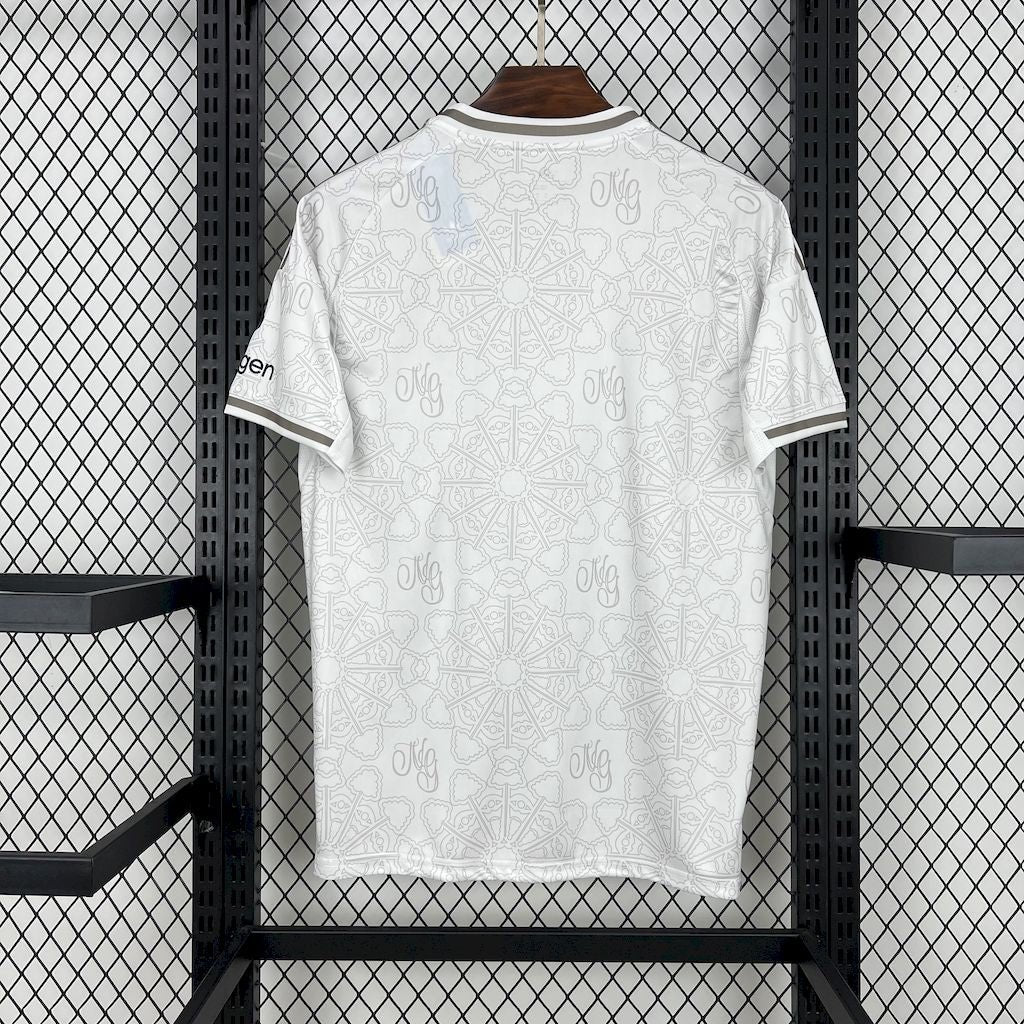Camisola Nottingham Forest Alternativa 2025/26