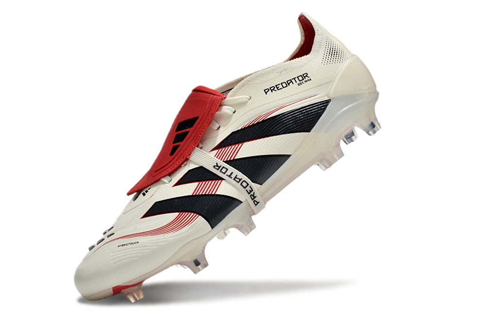 Adidas Predator com Língua Dobrada FG