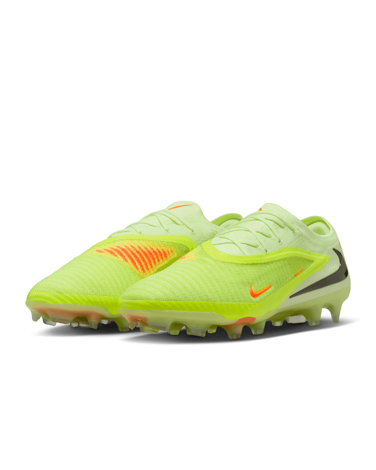 Chuteira Nike Phantom 6 Low Elite