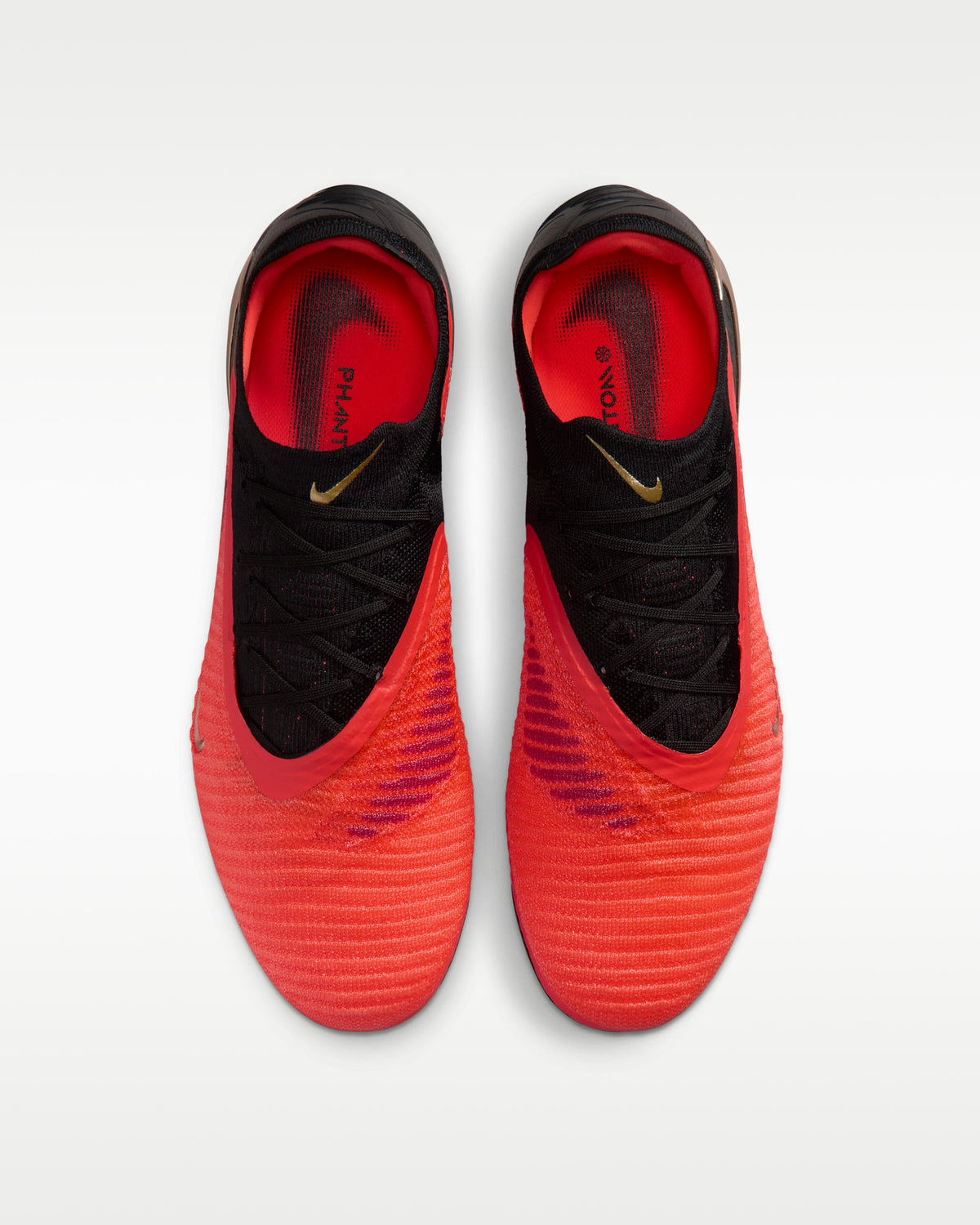 Chuteira Nike Phantom 6 Low Elite FG
