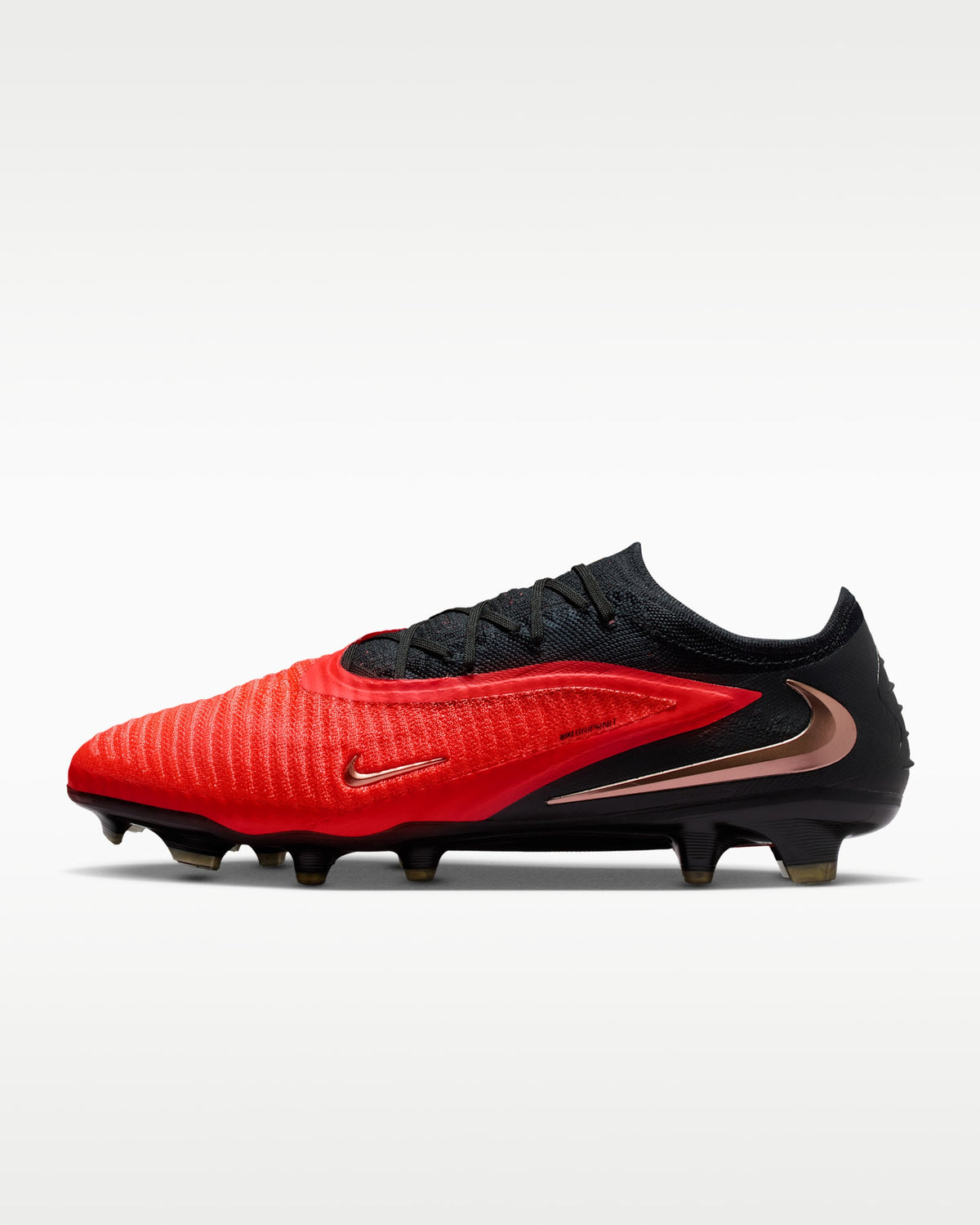 Chuteira Nike Phantom 6 Low Elite FG