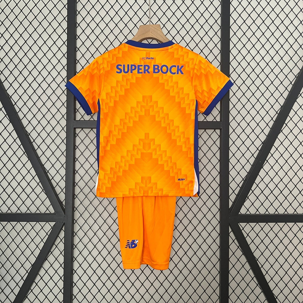 Kit Criança Porto Alternativo 2024/25
