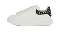 Oversized White Studd