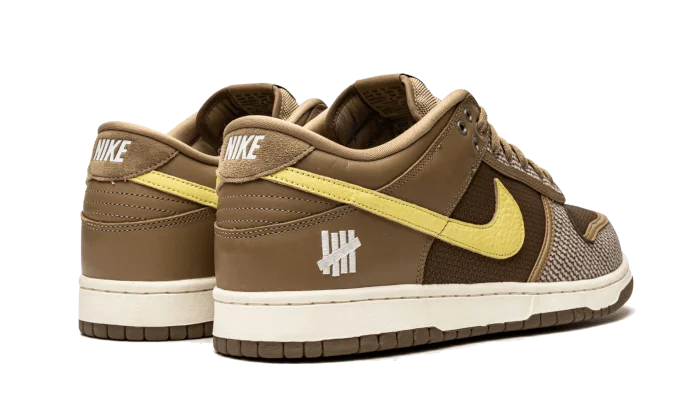 SP UNDEFEATED Canteen Dunk vs. AF1 Pack