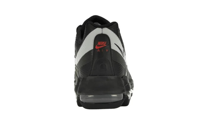 Ultra Black Red
