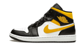 White Pollen Black