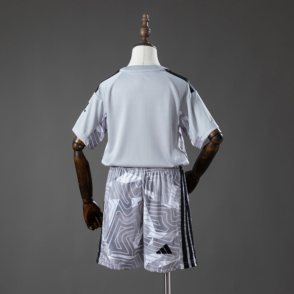 Kit Criança Arsenal Guarda-Redes Principal 2026/27